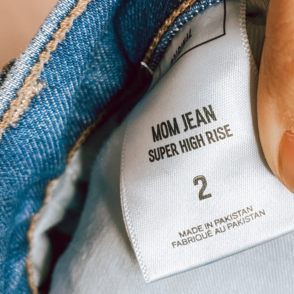 Express Mom Jean Super High Rise - Picture 8 of 11